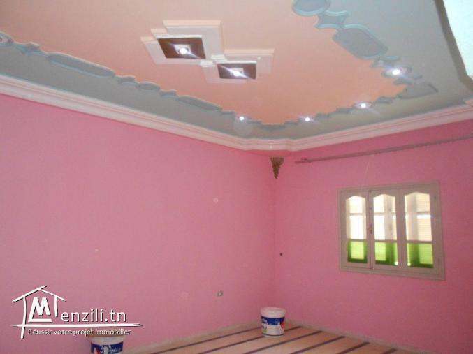 AV une maison avec garage a la compagne de hammamet sud G