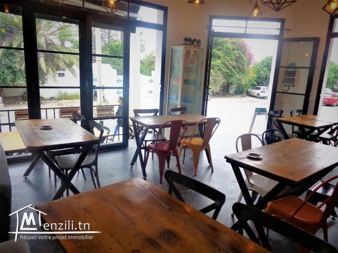 av un fond de commerce ‘un salon de thé  dans la zone touristique