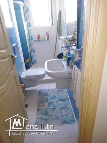 Etage de villa S+2 route el ain km 2