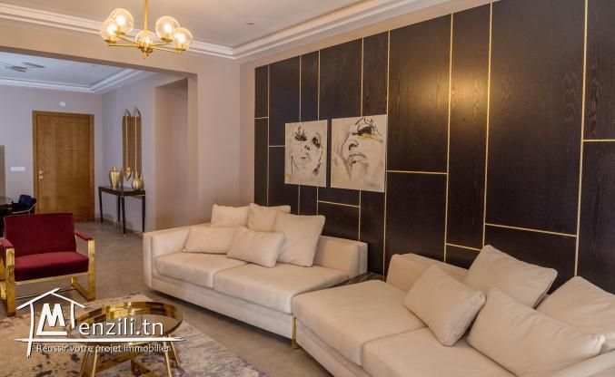 A vendre s+4 avec chambre de service vue panoramique sur le grand tunis