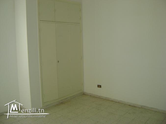 APPARTEMENT S+3 A LOUER