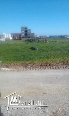 une maison neuve avec un petit jardin à Ezzahra Kelibia