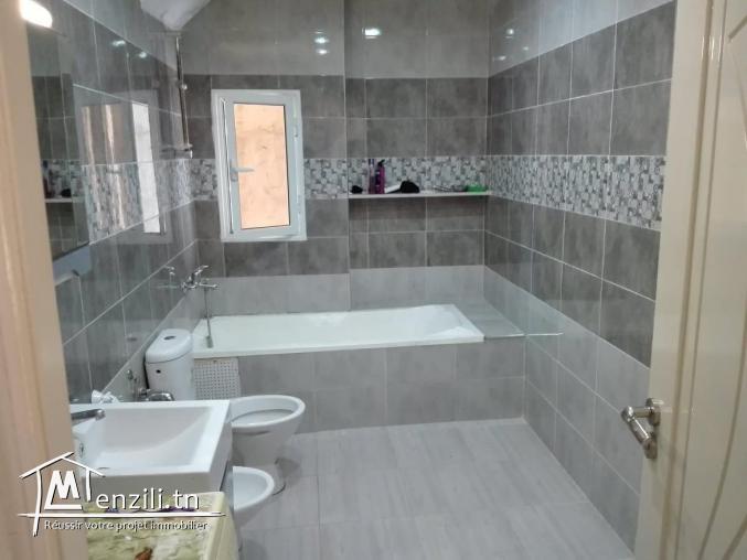 maison 226 m² en bon etat