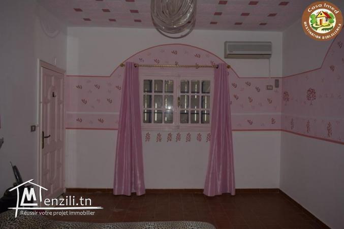 une charmante villa à Maamoura à quelques pas de la plage (50m) avec belle vue