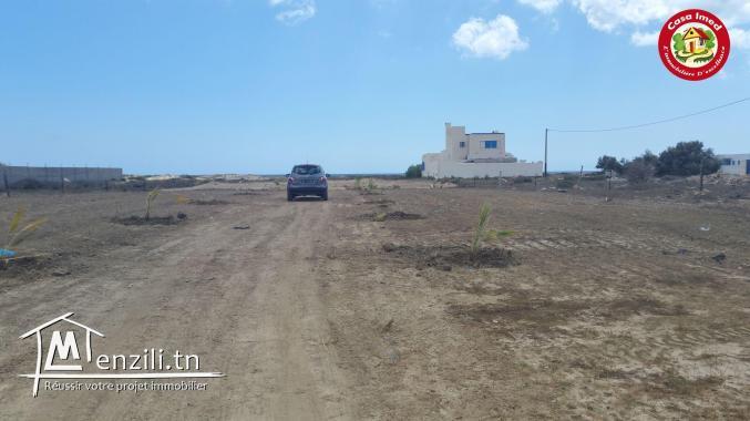 Terrain pied dans l'eau à Kelibia