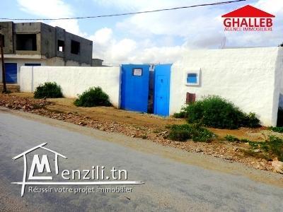 lot de 500m côturé sur la route AD