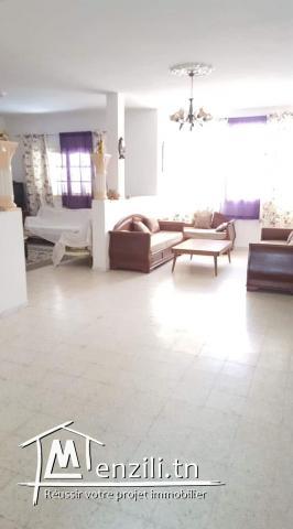 Etage de villa cité ghazala