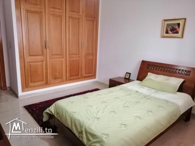 Appartement à soukra meublé