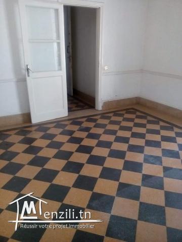 A LOUER AU CENTRE VILLE