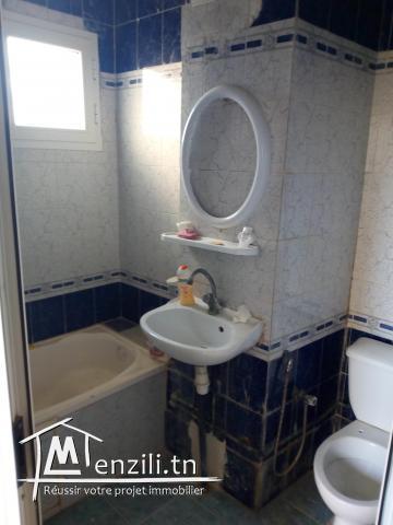 Petit appartement à louer (Habitation ou commercial)