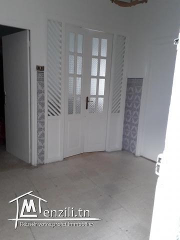 Vente de maison à ibn sina 2  cité avicenne Tunis