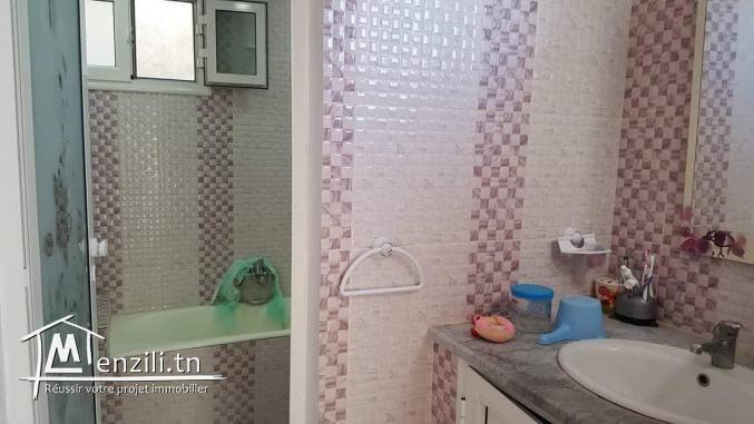 un superbe appartement cité kelibia + projet commercial