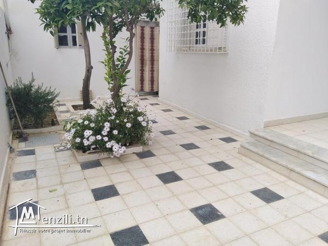 A LOUER ÉTAGE DE VILLA SPACIEUX AU MOUROUJ 4