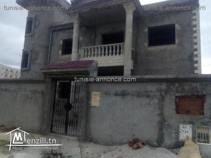 a vendre lot du terrain superficie 241m2 a ta9sim el mouassalet