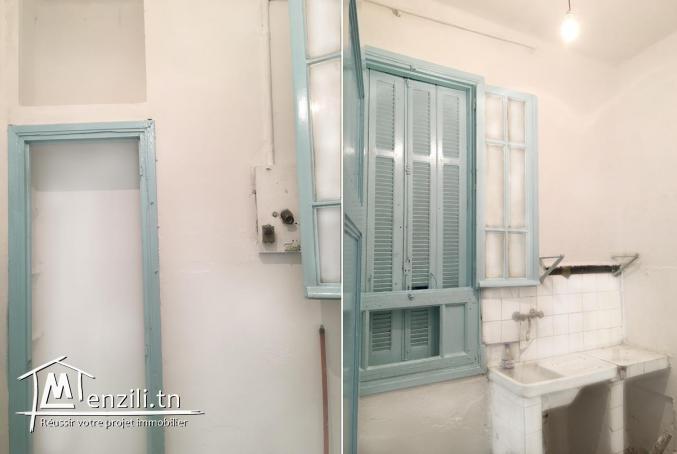 Appartement, 2 pièces à El Hafsia (devant l'école primaire)
