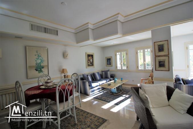 Lumineux duplex au coeur de la Marsa