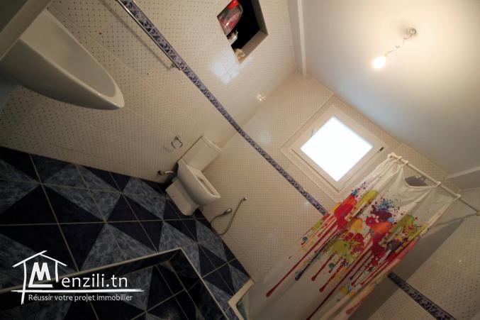 Spacieuse villa à l'aouina