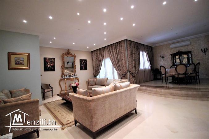 Spacieuse villa à l'aouina