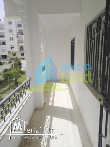 Appartement S3 de 140 m2 à riadh andalous