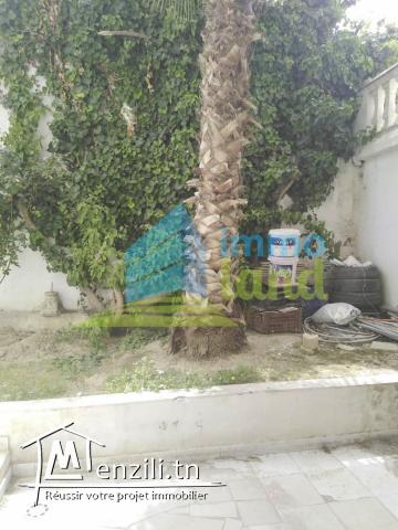 Bureau H 2 de 100 m2 à Menzah 6