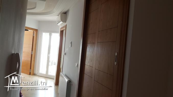 S+2 AVEC PISCINE ET VU SUR MER