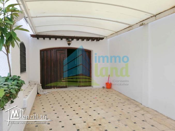 Villa S6 à usage bureautique ou habitation meublé à Menzah 6