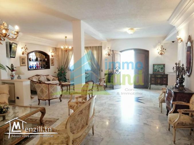 Villa S6 à usage bureautique ou habitation meublé à Menzah 6