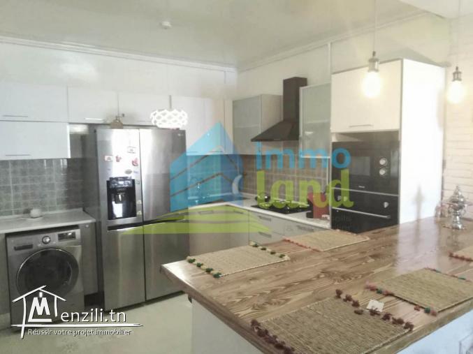 Appartement S2 de 113 m2 à Menzah 6