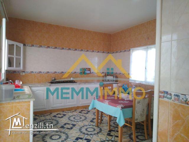 Villa de 230 m² sur un terrain de 220 m²- Rajich_Mahdia- 250000TND