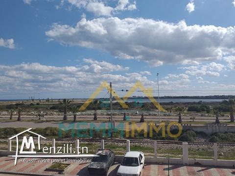 Bâtiment de 600 m² sur un terrain de 322 m² - Zouila Mahdia- 400 000 TND