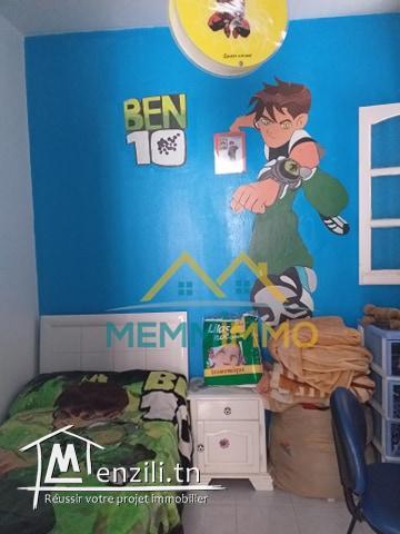 Bâtiment de 600 m² sur un terrain de 322 m² - Zouila Mahdia- 400 000 TND