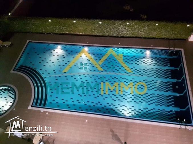 Appartement S+3 de 150 m²- Zone Touristique