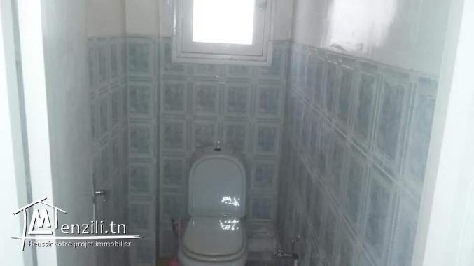 A vendre un appartement S+3 (vue sur mer)  à Sidi Abdelhamid -Sousse , au première étage