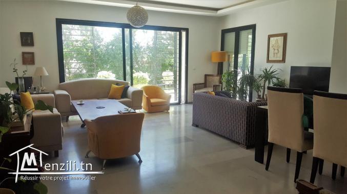 Coquet appartement avec jardin