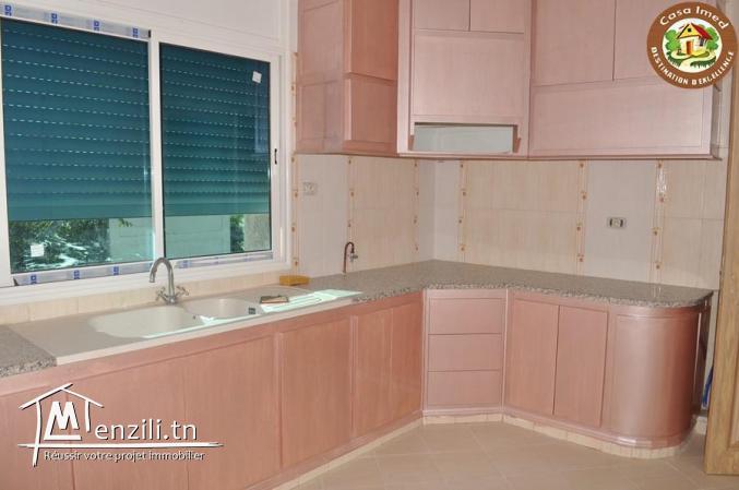 nouveau complexe en plein centre ville korba