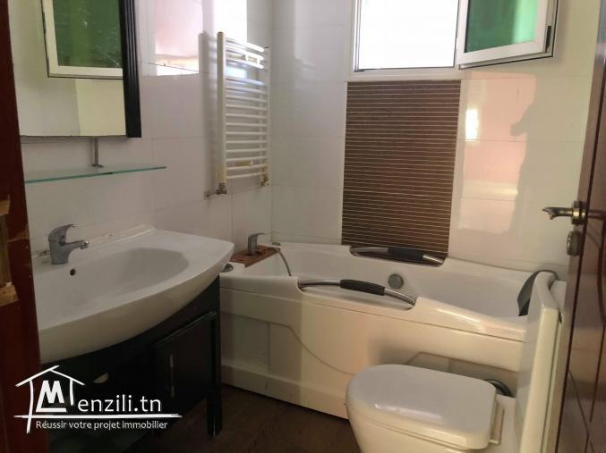 Appartement s+3 a Mourouj 4