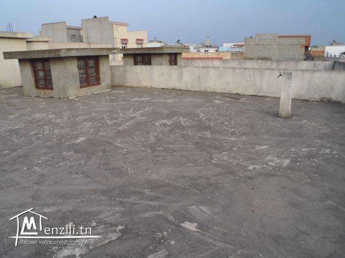 Deux appartement et un garage