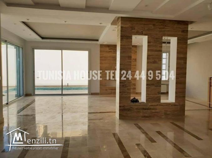 Opportunité villa neuve avec piscine