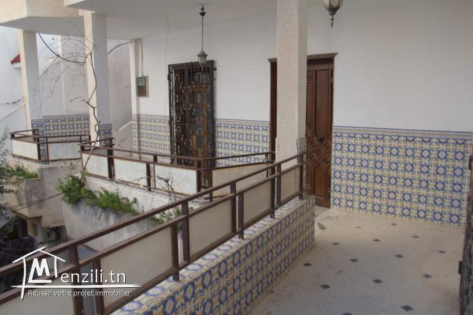 étage de villa totalement indépendant