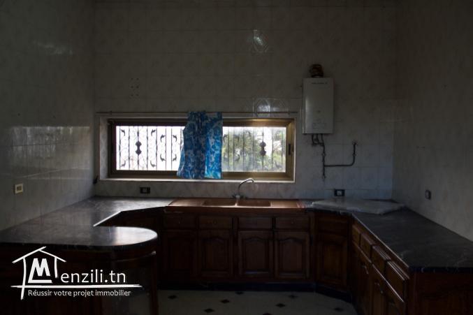 étage de villa totalement indépendant