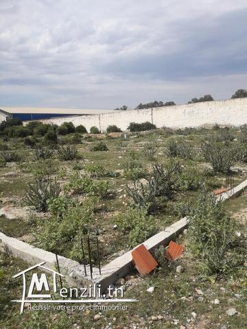 a vendre un beau terrain a 1.5 km de hammamet sud