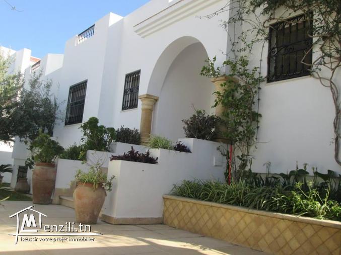 Particulier met en vente une villa de 604 M² a Ain zaghouan