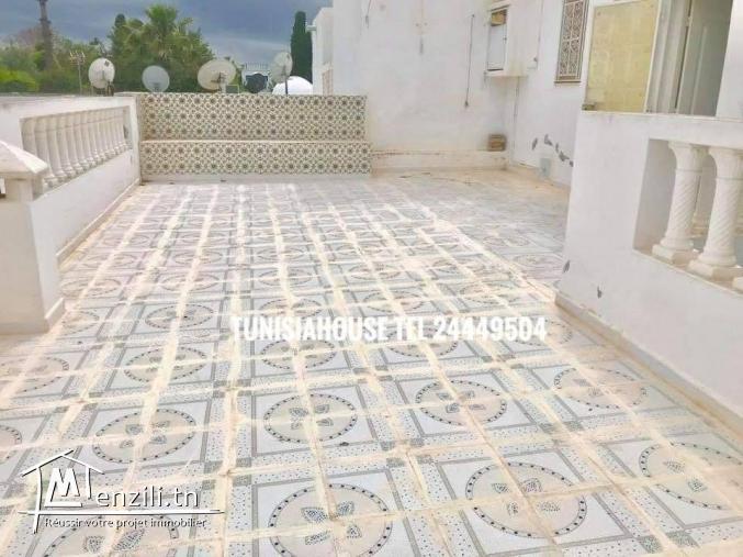 Pour La Saison Estivale À Carthage