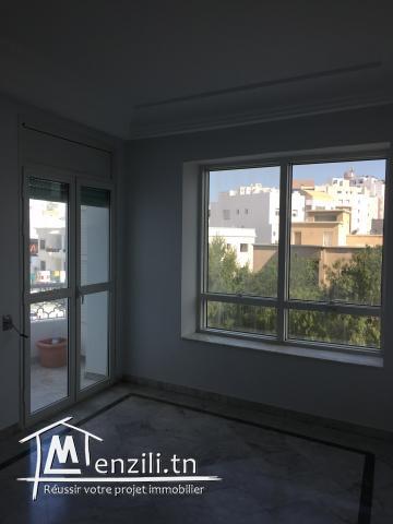 Appart. a Enasr 1, av Hédi Nouira,