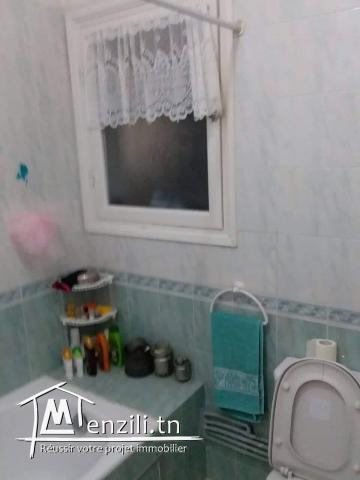 A VENDRE 01 APPARTEMENT A EL YASMINETTE