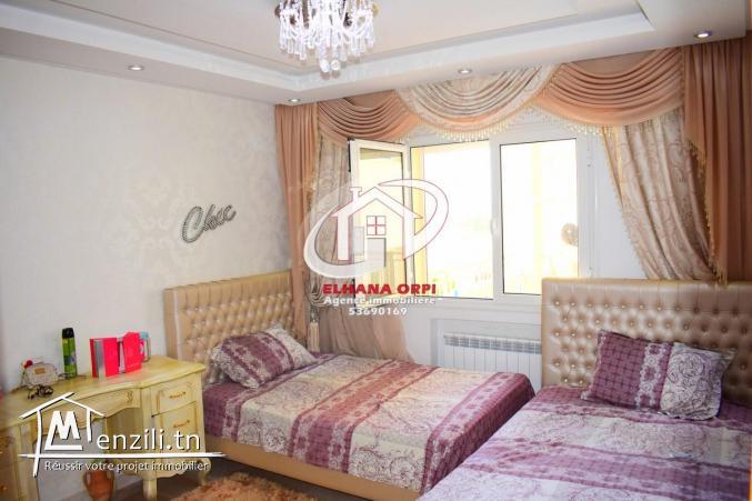 appartement s+3 avec piscine