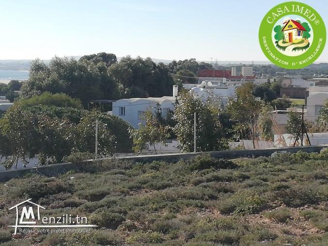 un lot à El haouaria 800 m à la plage