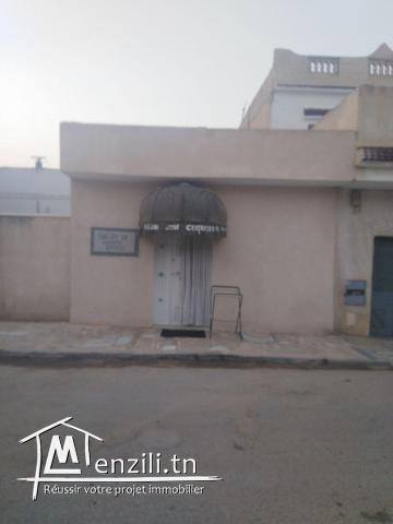 Maison 380m², S+4,Terrasse, garage 25m²