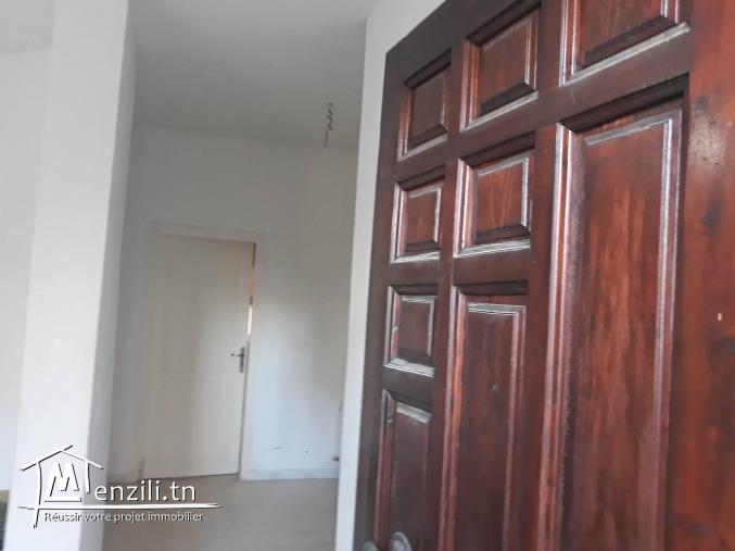 Maison à 02 étages séparés