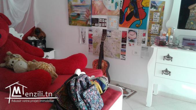 A vendre maison hstanding à borjcedria